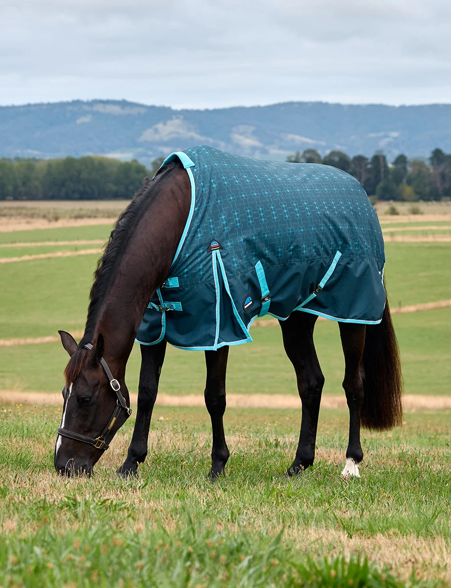ComFiTec 220GM Turnout Blanket - Geo Bit Print