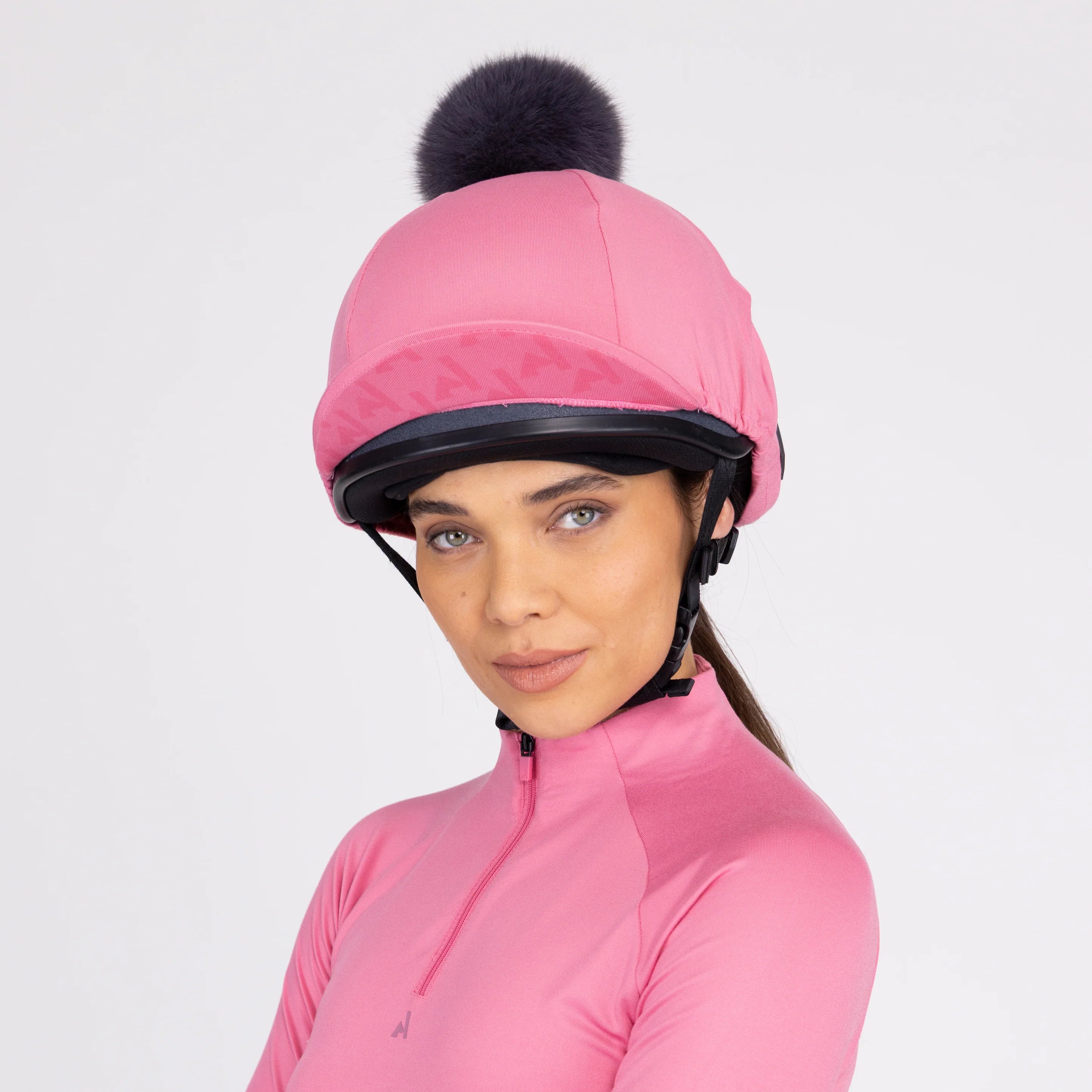 Aubrion React Helmet Cover