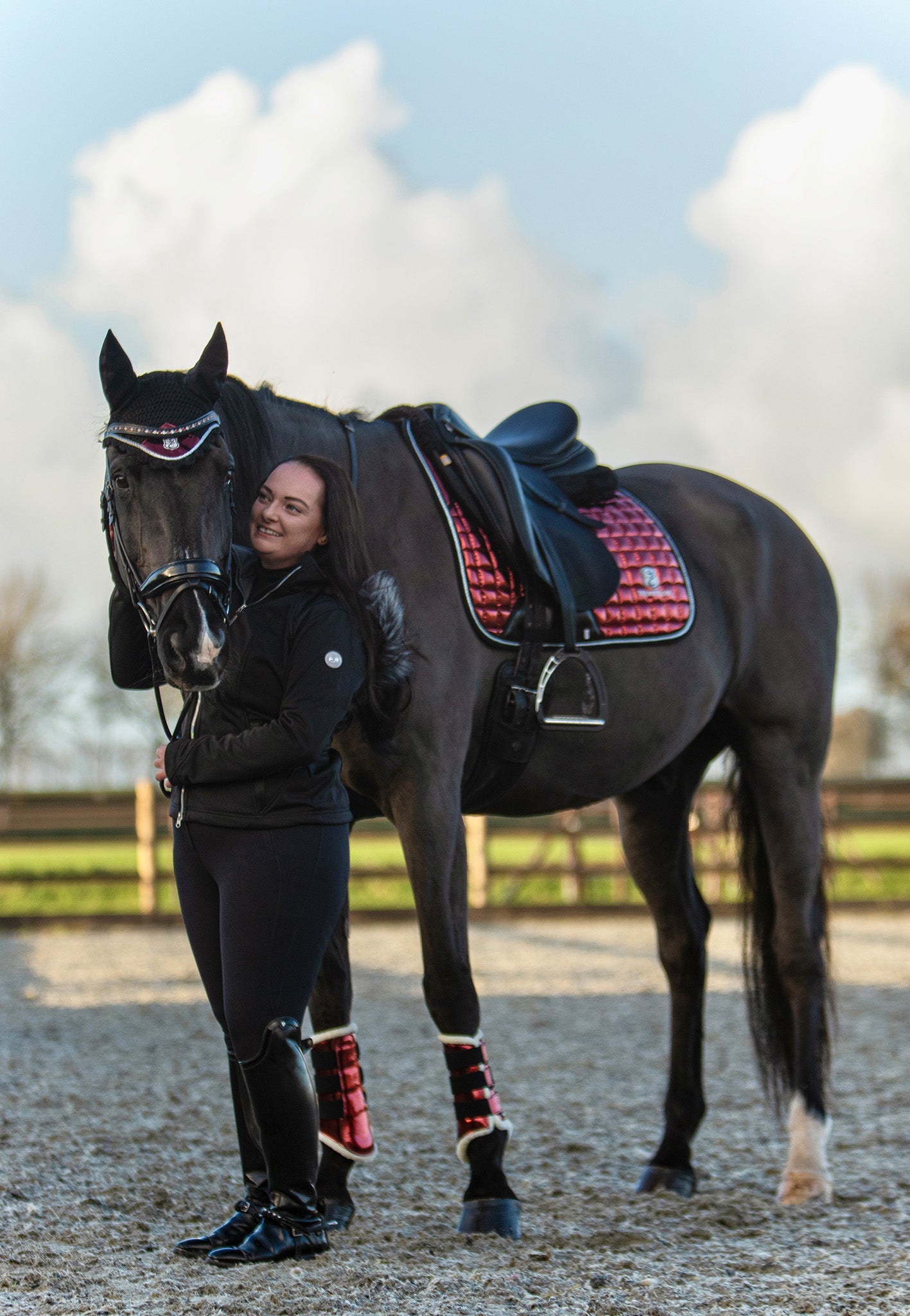 Electric Red Saddle Pad Set - Equine Exchange Tack Shop