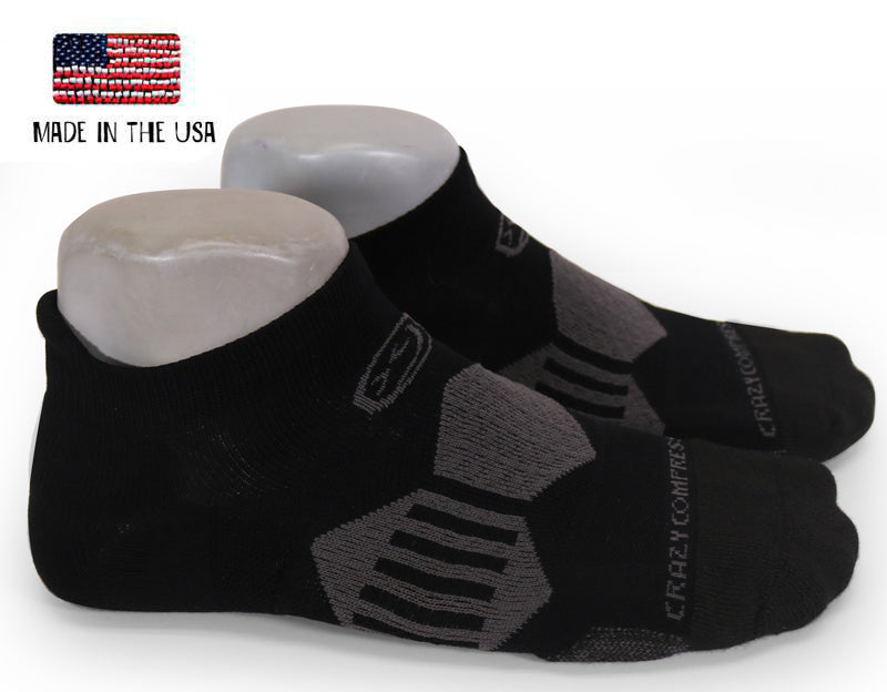 Vadar Black - Elite Running Socks - Equine Exchange Tack Shop