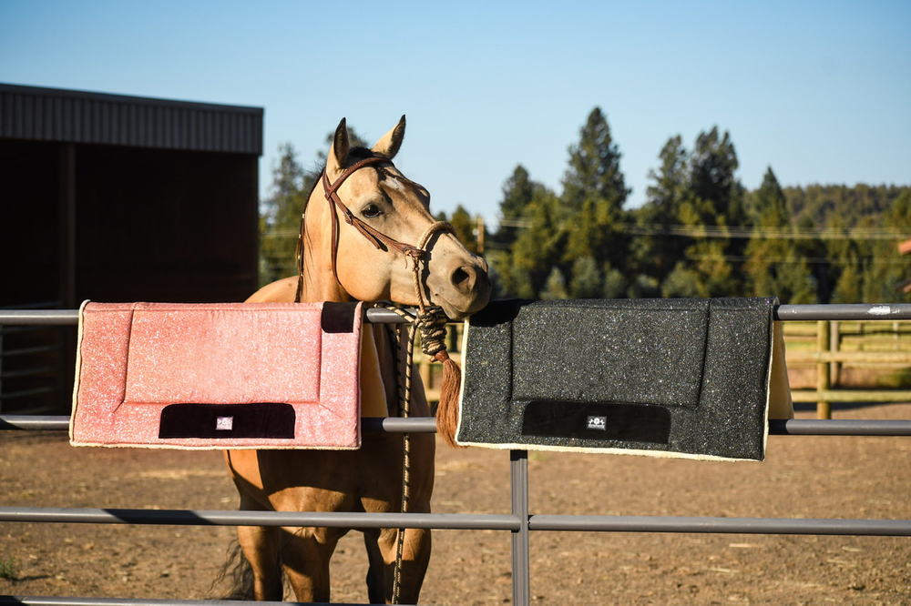 Rose Quartz Western Saddle Pad - Equine Exchange Tack Shop