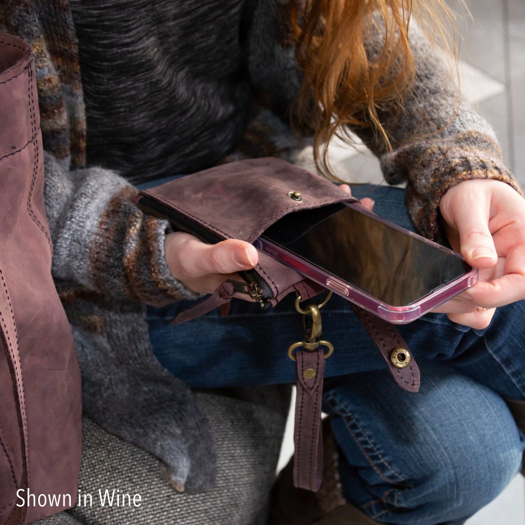 Concert Wristlet: Rouge