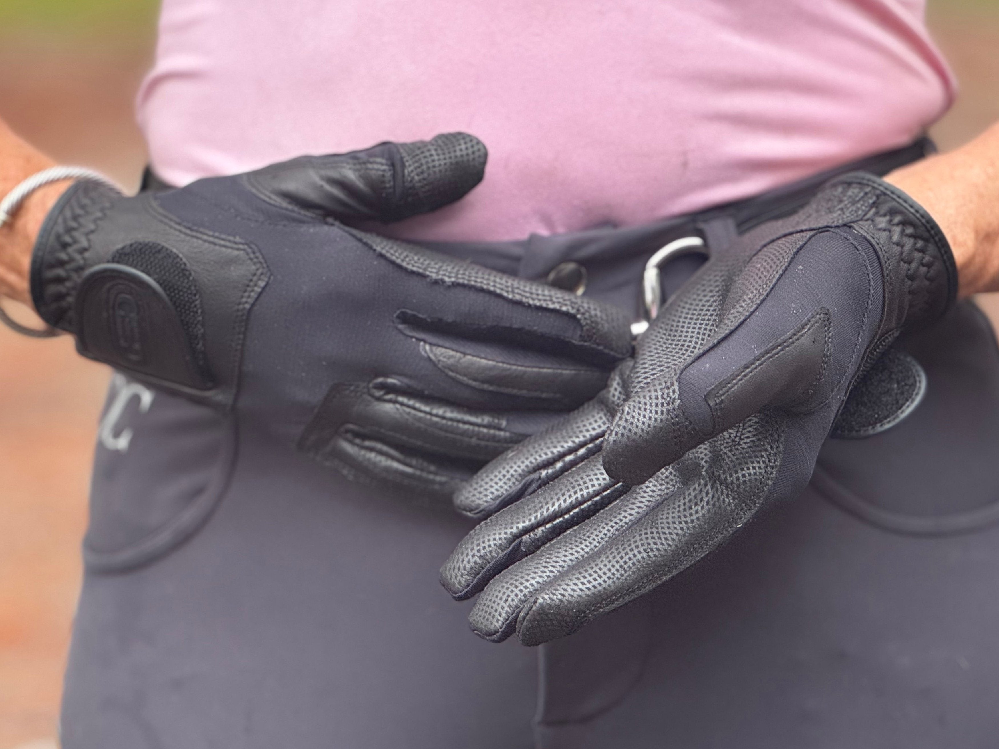 Tackified Copper Tech™️ Leather Premium Riding Glove in Black - Equine Exchange Tack Shop