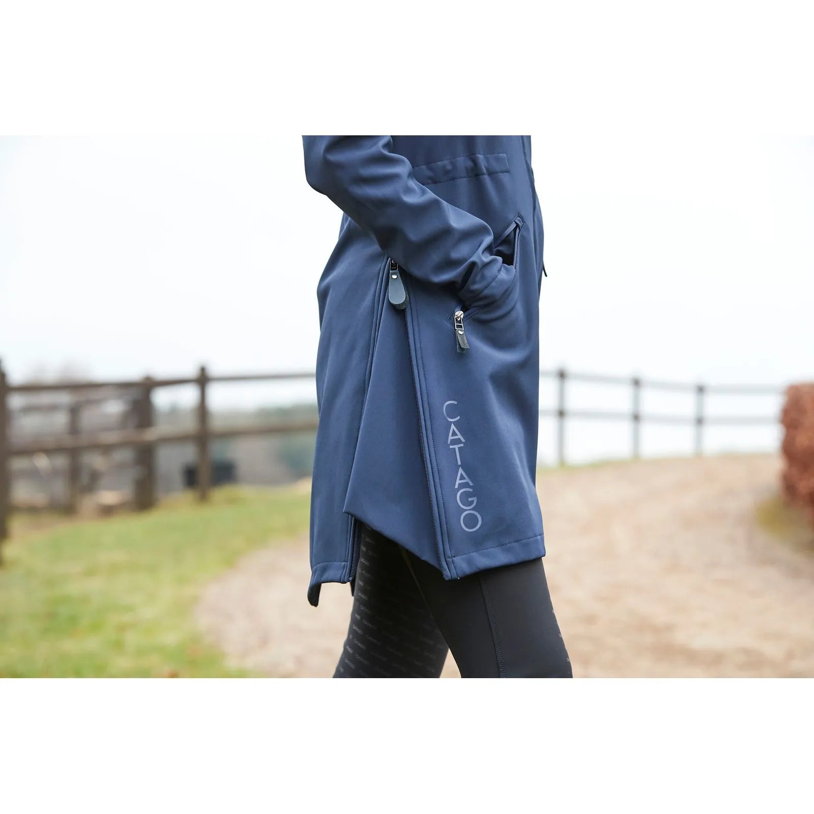 Catago® Long Softshell Jacket