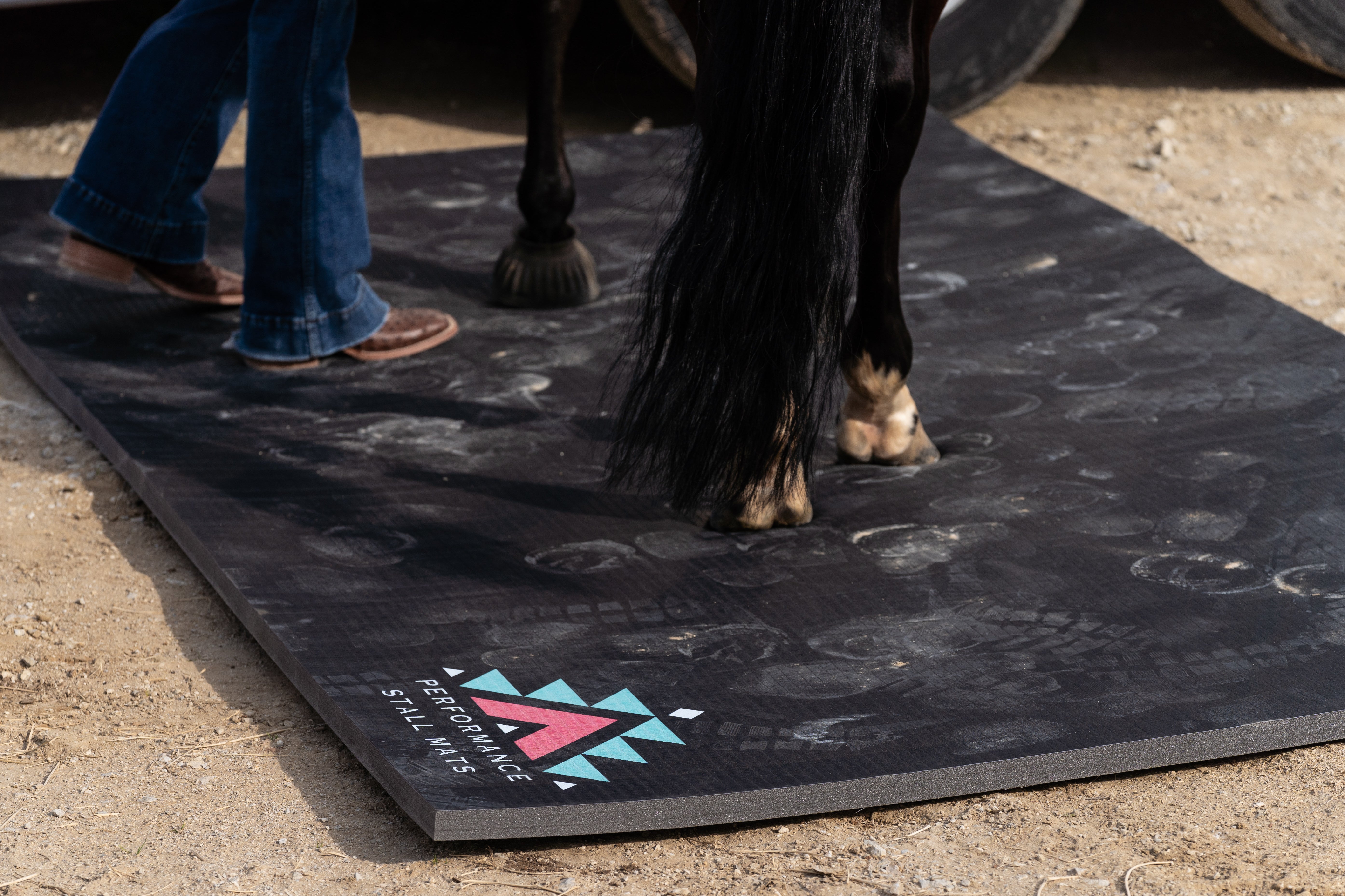5x10ft Black Stall Mat - Equine Exchange Tack Shop
