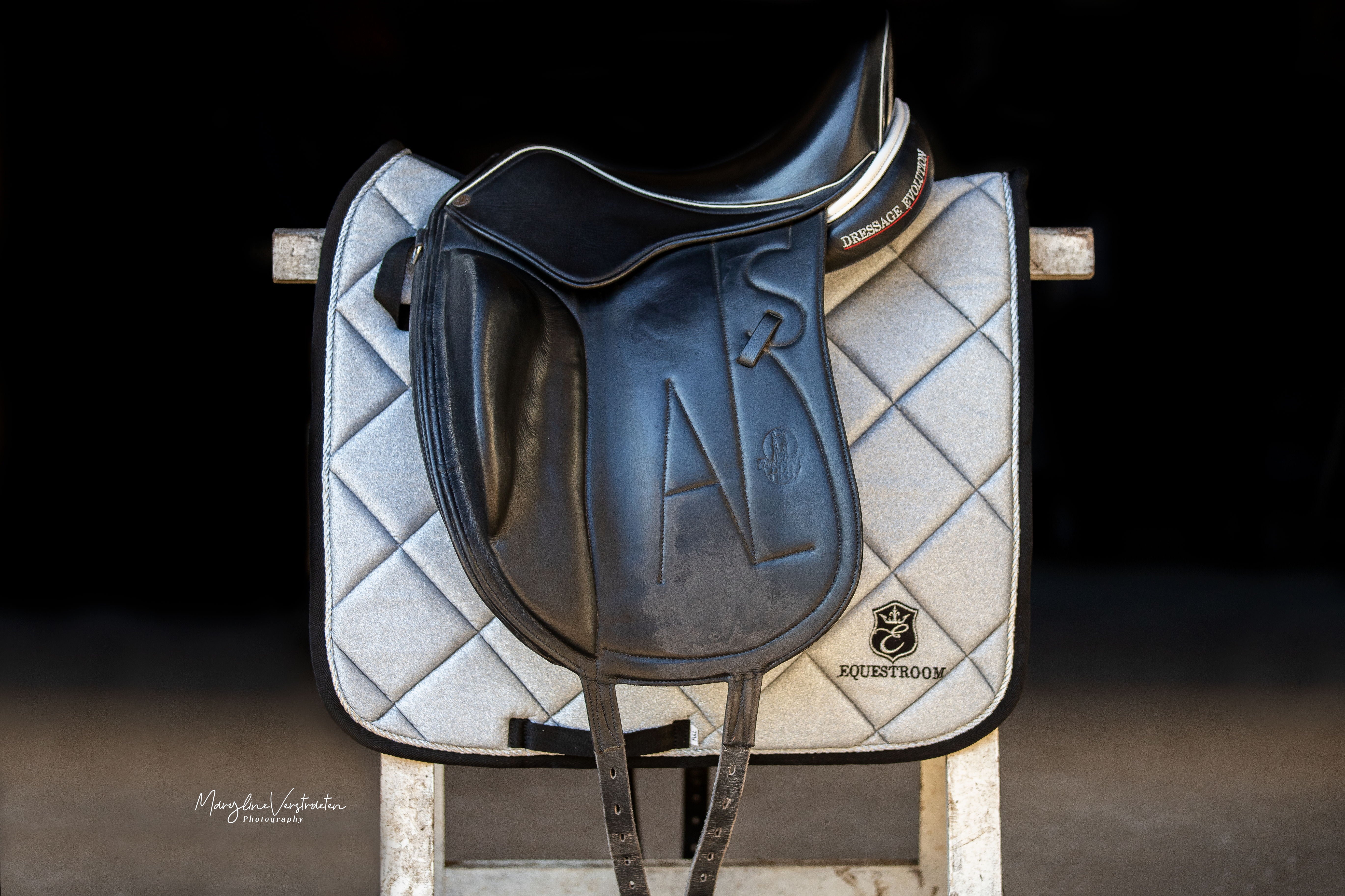 Royal Silver Saddle Pad Set - Equine Exchange Tack Shop