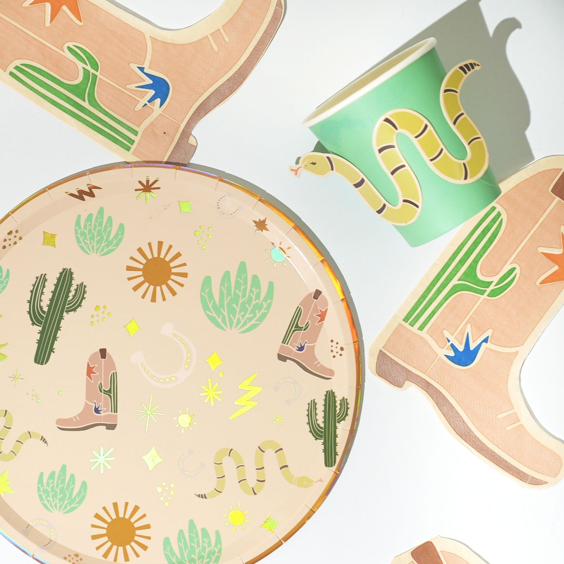 Western Cowboy Party Cups – Snake Sticker Western Cups (x 12)