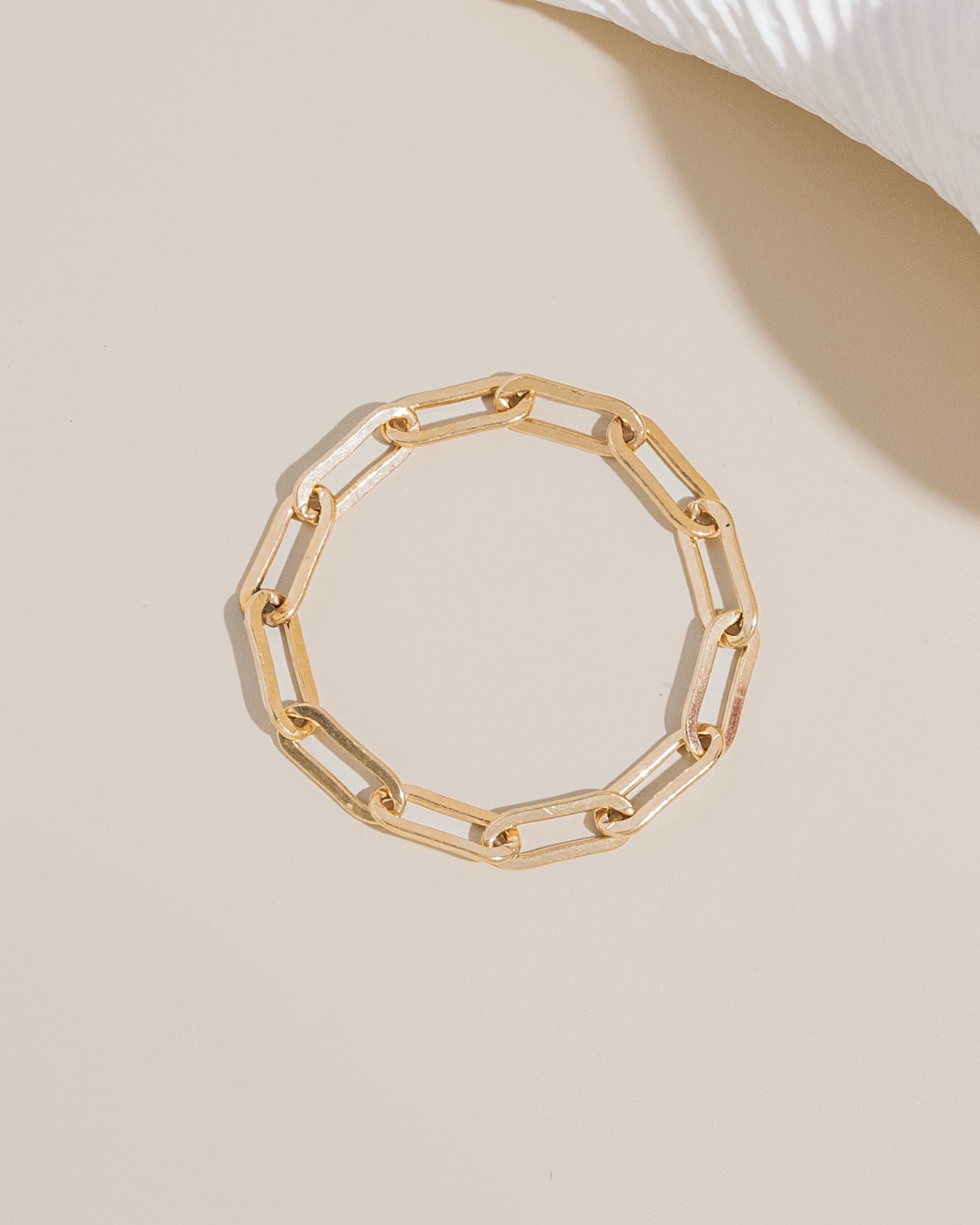 Delicate Chain Ring