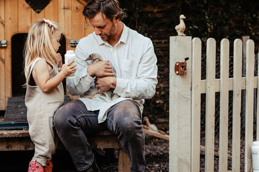 Show Off Honestly Herbal Dry Shampoo - Equine Exchange Tack Shop