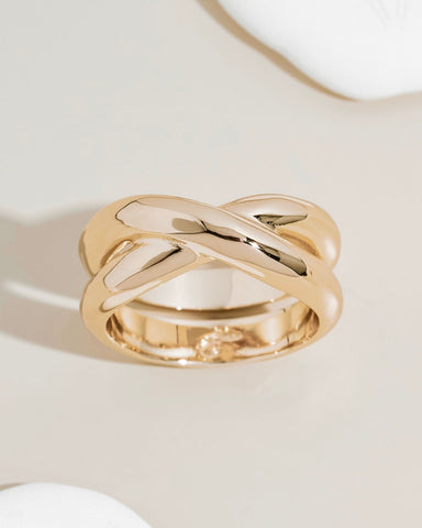 Le Twist Ring - Equine Exchange Tack Shop