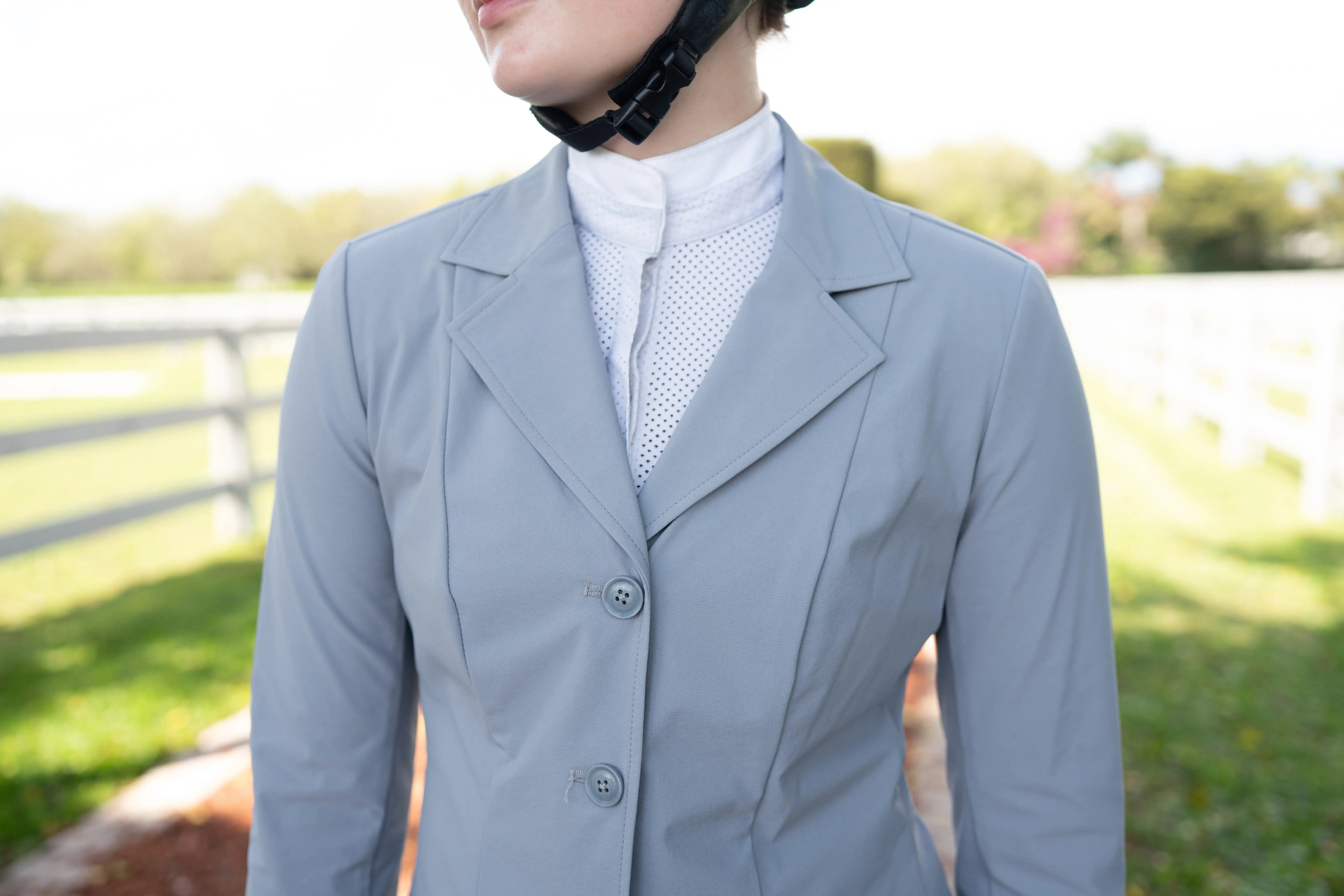 Grand Prix Ladies EQJ 3 Button Show Coat -