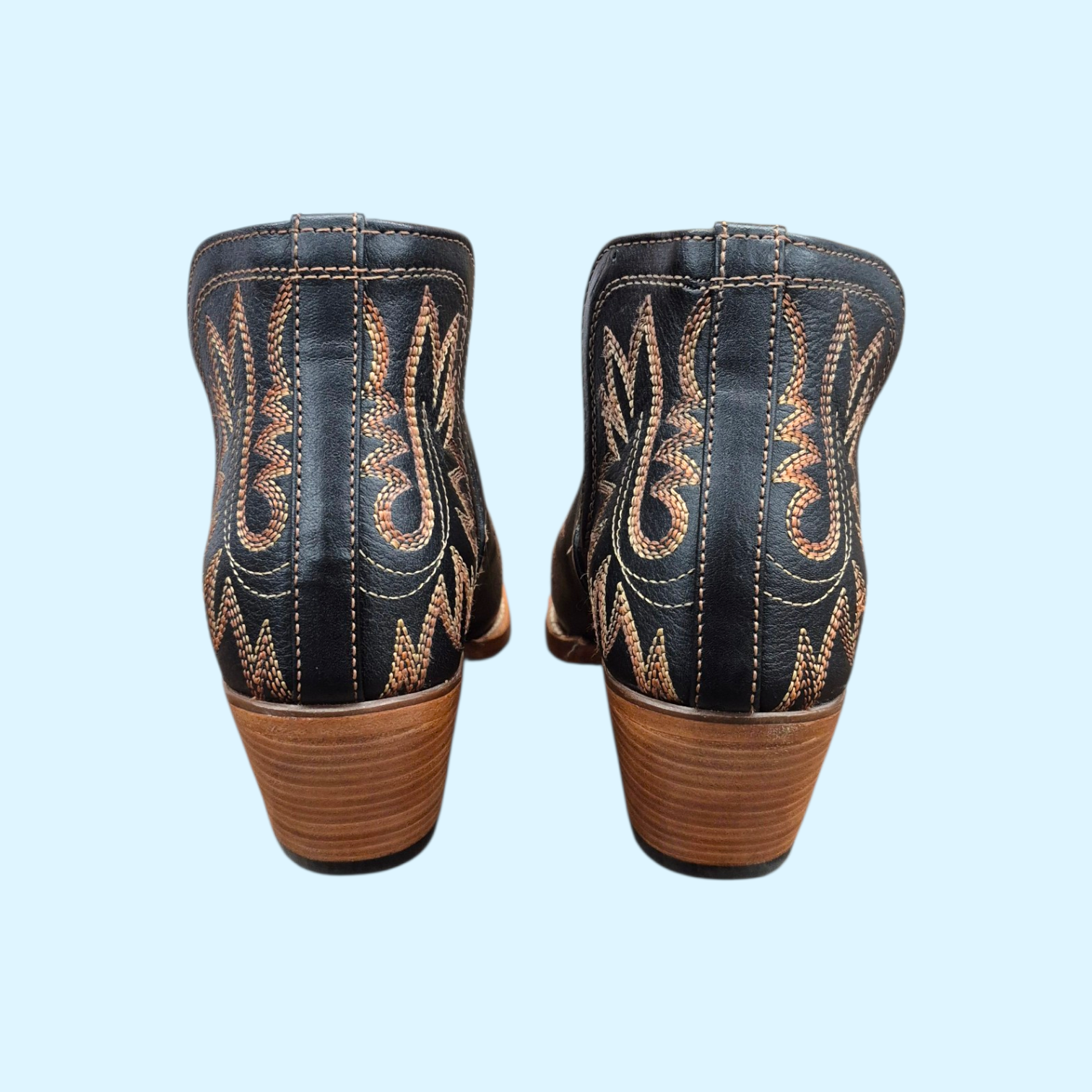 Ariat Ladies Dixon X Toe Western Ankle Boot in Brooklyn Black - 7.5  