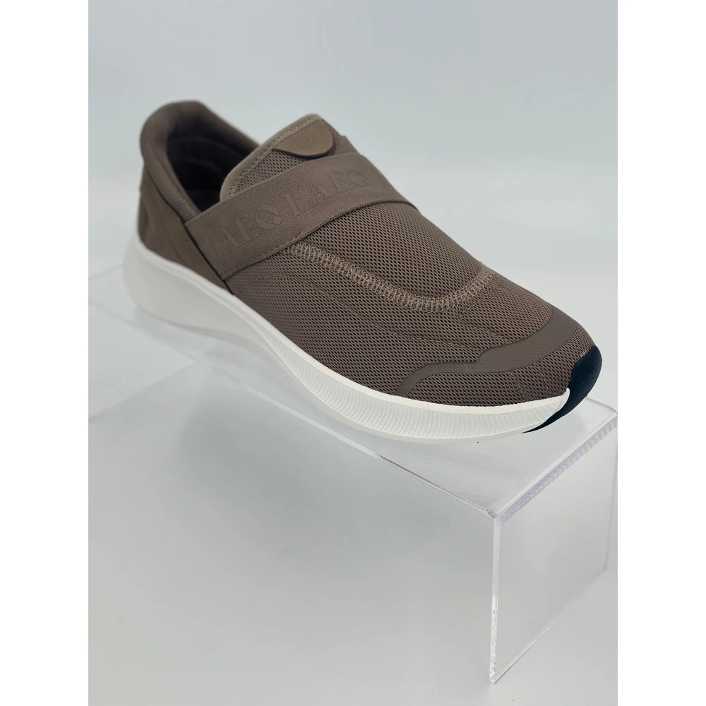 The Boardwalk Shoe - Equine Exchange Tack Shop