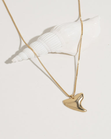 Jaws Necklace - Equine Exchange Tack Shop