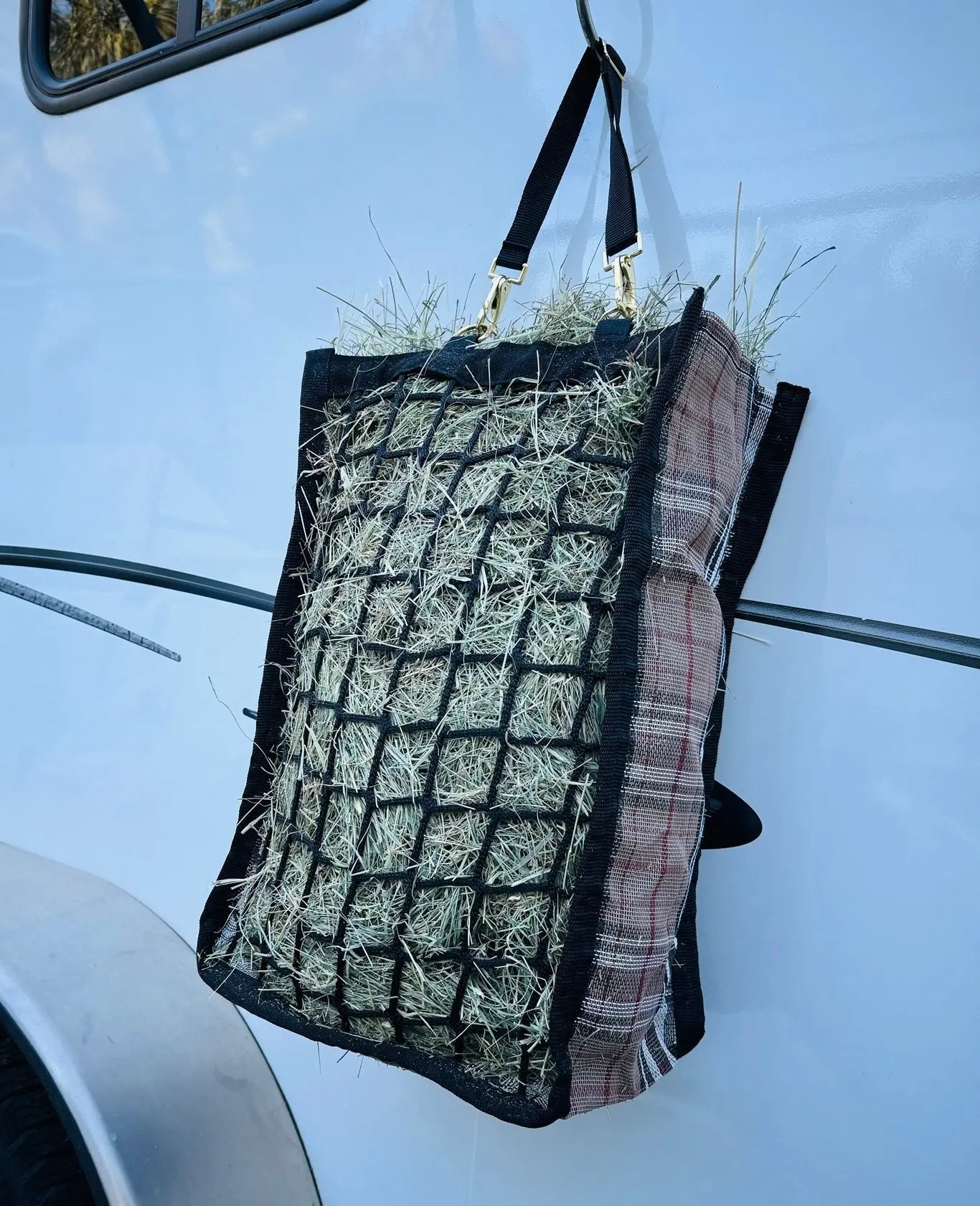 Deluxe Slow Feed Hay Bag - 1 Flake - Equine Exchange Tack Shop
