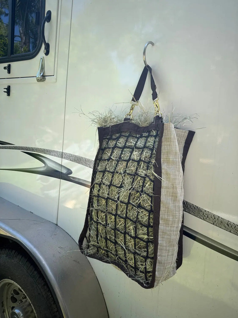 Deluxe Slow Feed Hay Bag - 1 Flake - Equine Exchange Tack Shop