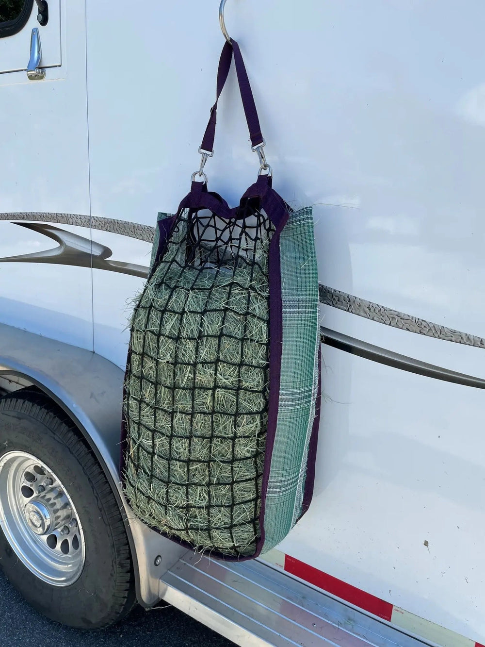 Deluxe Slow Feed Hay Bag - 2 Flake - Equine Exchange Tack Shop