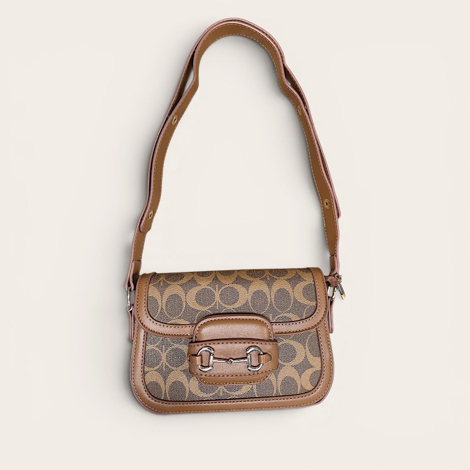 Eggbutt Bit Purse