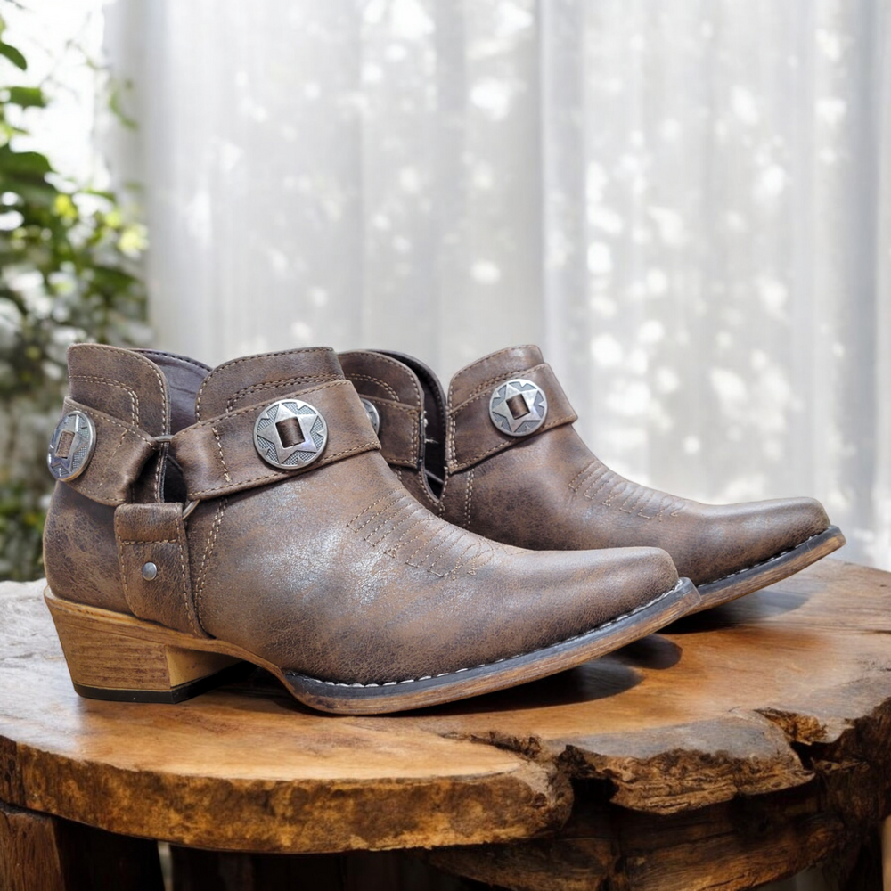 Roper Ladies' Ava Snip Toe Shorty - Equine Exchange Tack Shop