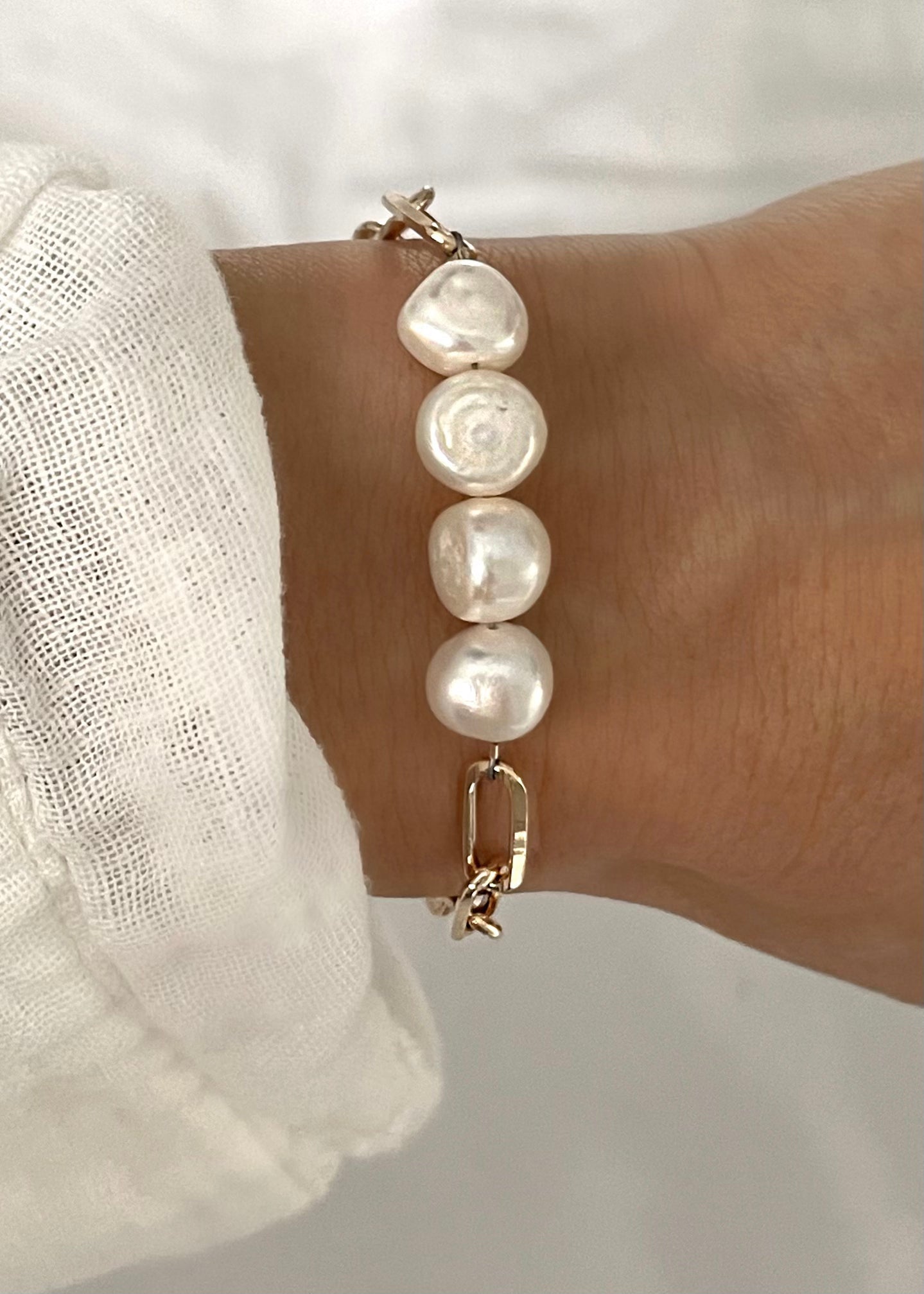 Chunky Pearl Bracelet