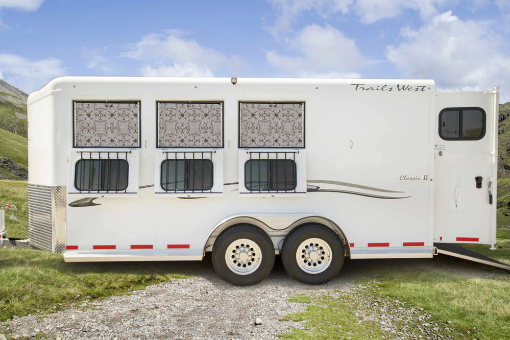 Trailer Screen - Equine Exchange Tack Shop