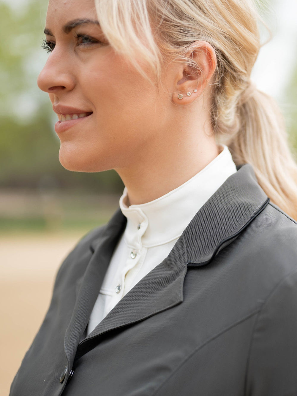 Zephyr II Mesh Hunt Show Coat - Charcoal  