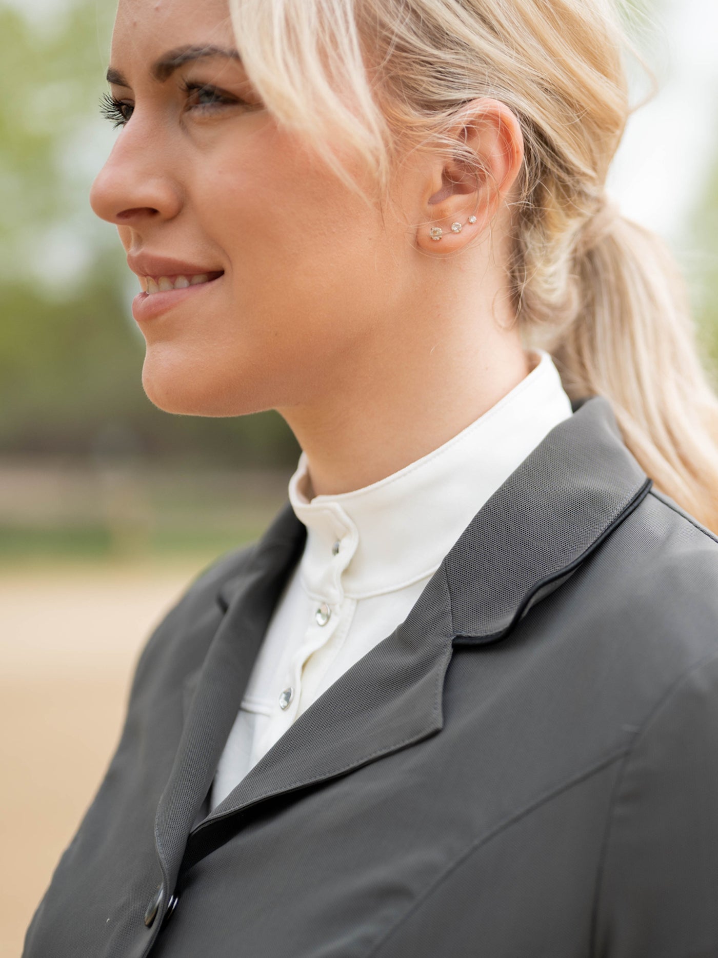 Zephyr II Mesh Hunt Show Coat - Charcoal  