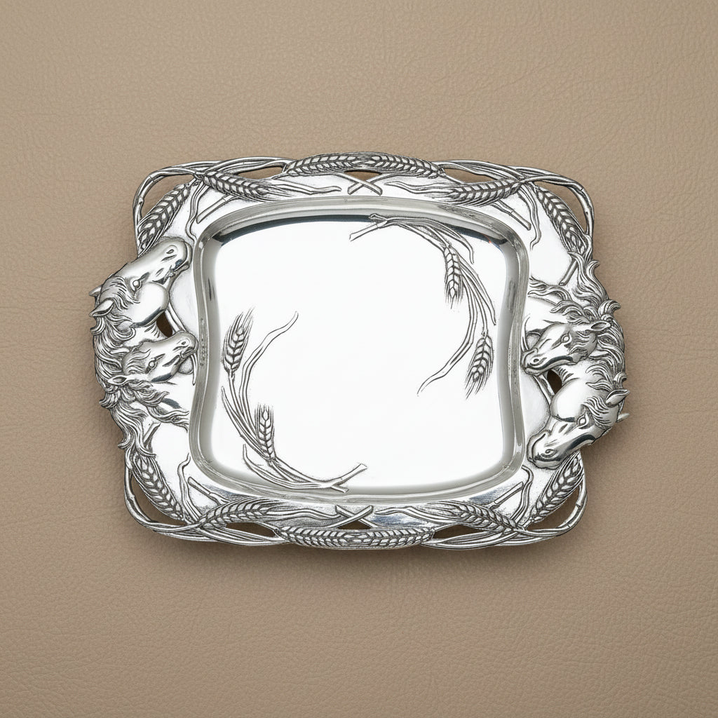 Horse Clutch Tray