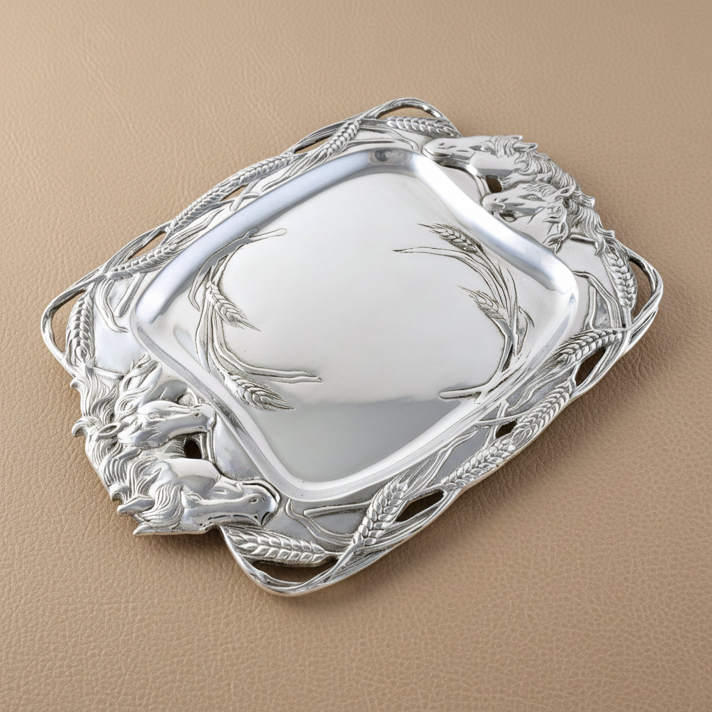 Horse Clutch Tray
