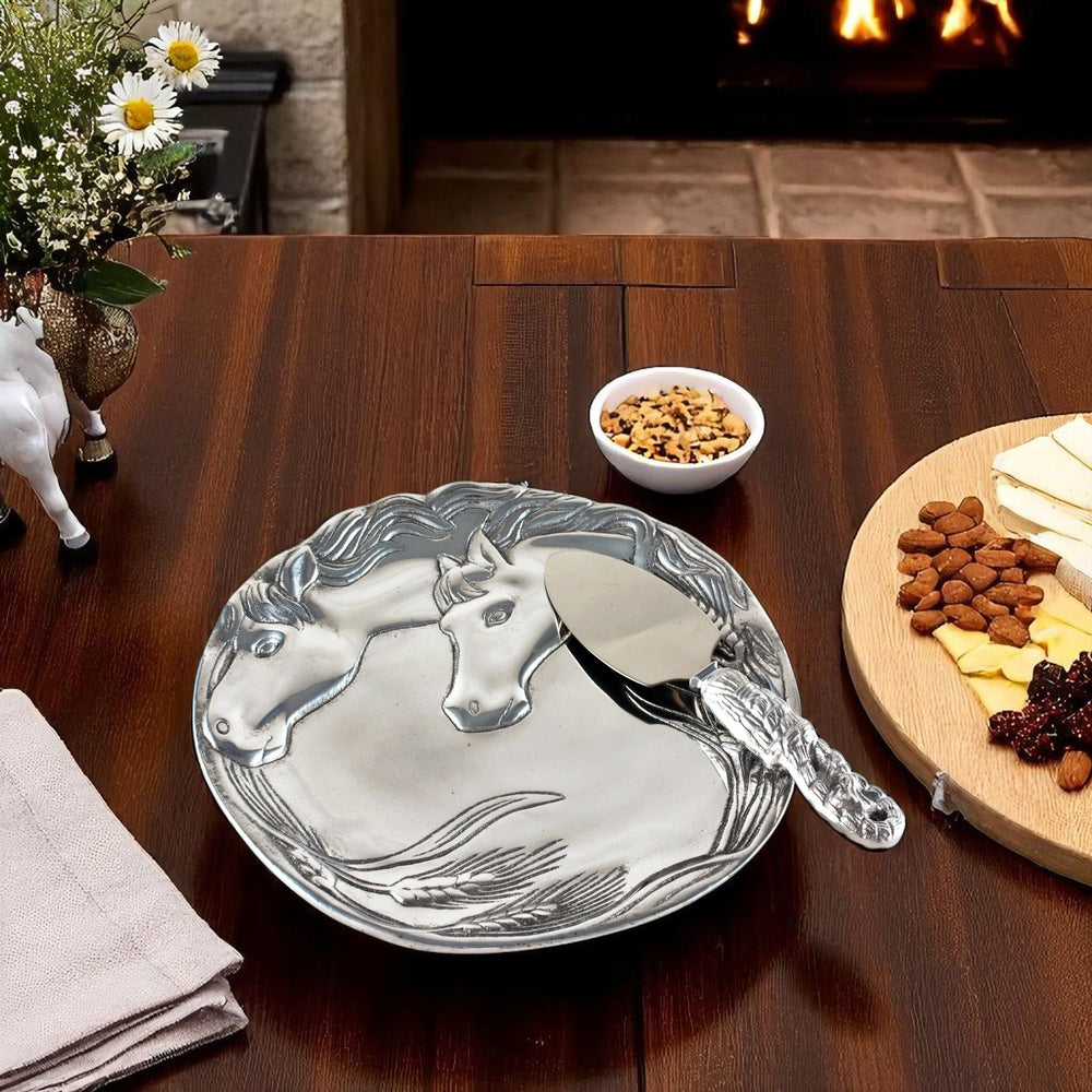 Horse Plate with Server - Equine Exchange Tack Shop