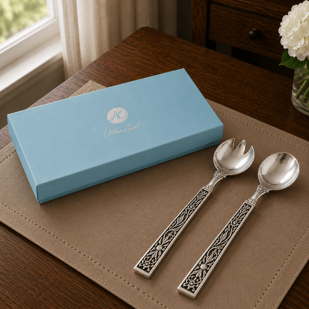 Concho Pattern Serving Set