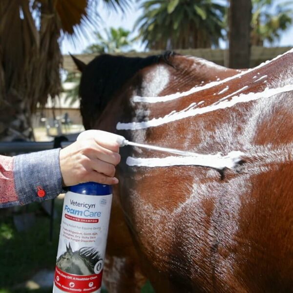 Vetericyn® FoamCare® Equine Medicated Shampoo