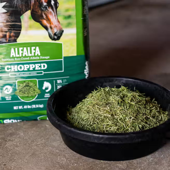 Standlee Premium Chopped Alfalfa