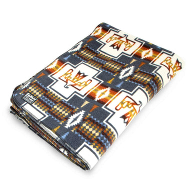 Jeffers Expression Oversized Fleece Throw Blanket, 60" x 84" - Equine Exchange Tack Shop