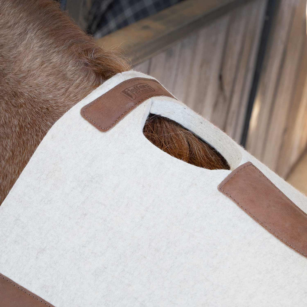 WoolLuxe 100% Wool Western Saddle Pad – Cushioned, Breathable, and Shock-Absorbing