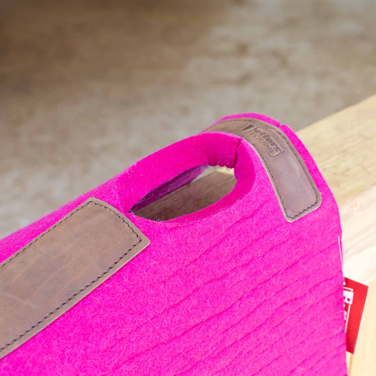 WoolLuxe 100% Wool Western Saddle Pad – Cushioned, Breathable, and Shock-Absorbing