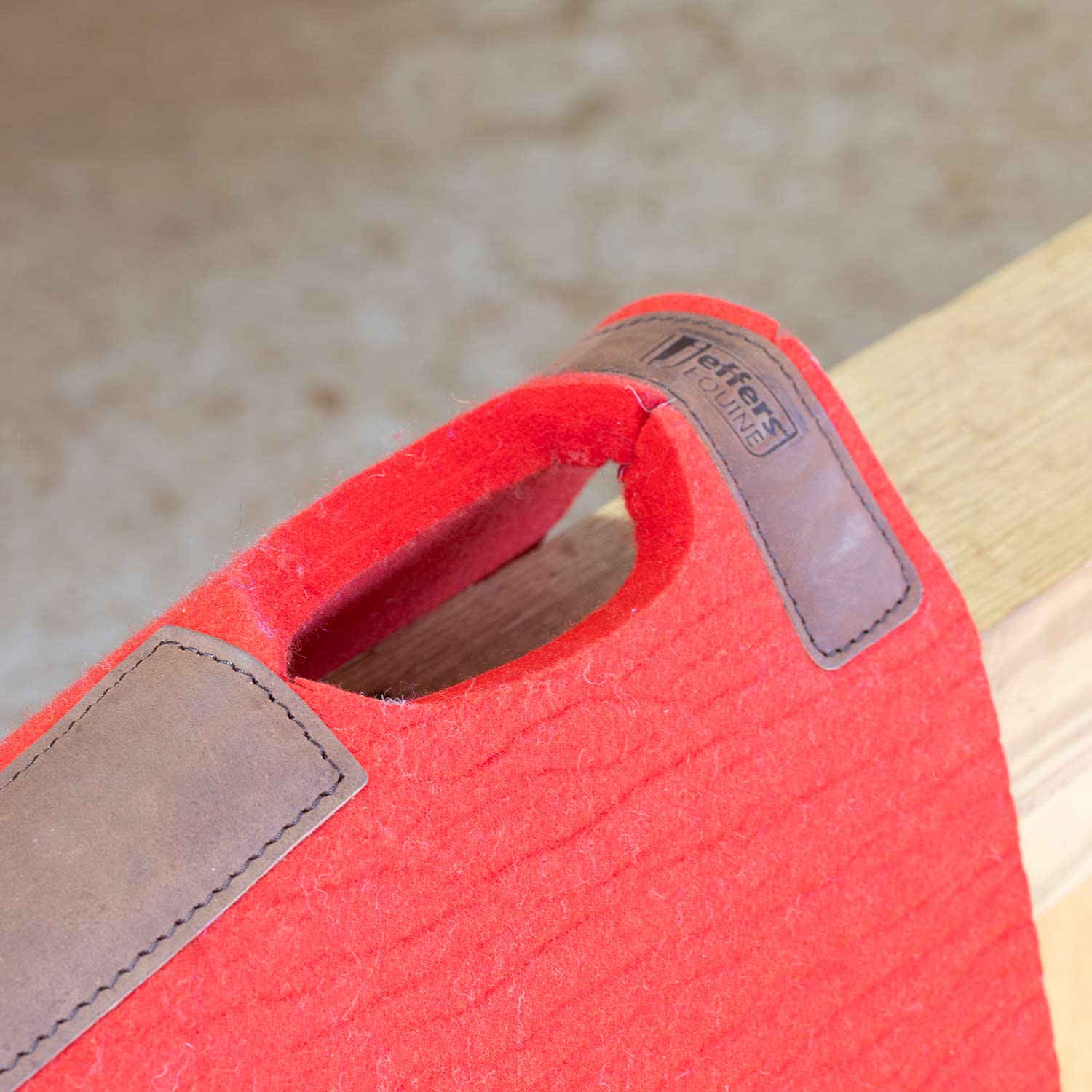 WoolLuxe 100% Wool Western Saddle Pad – Cushioned, Breathable, and Shock-Absorbing
