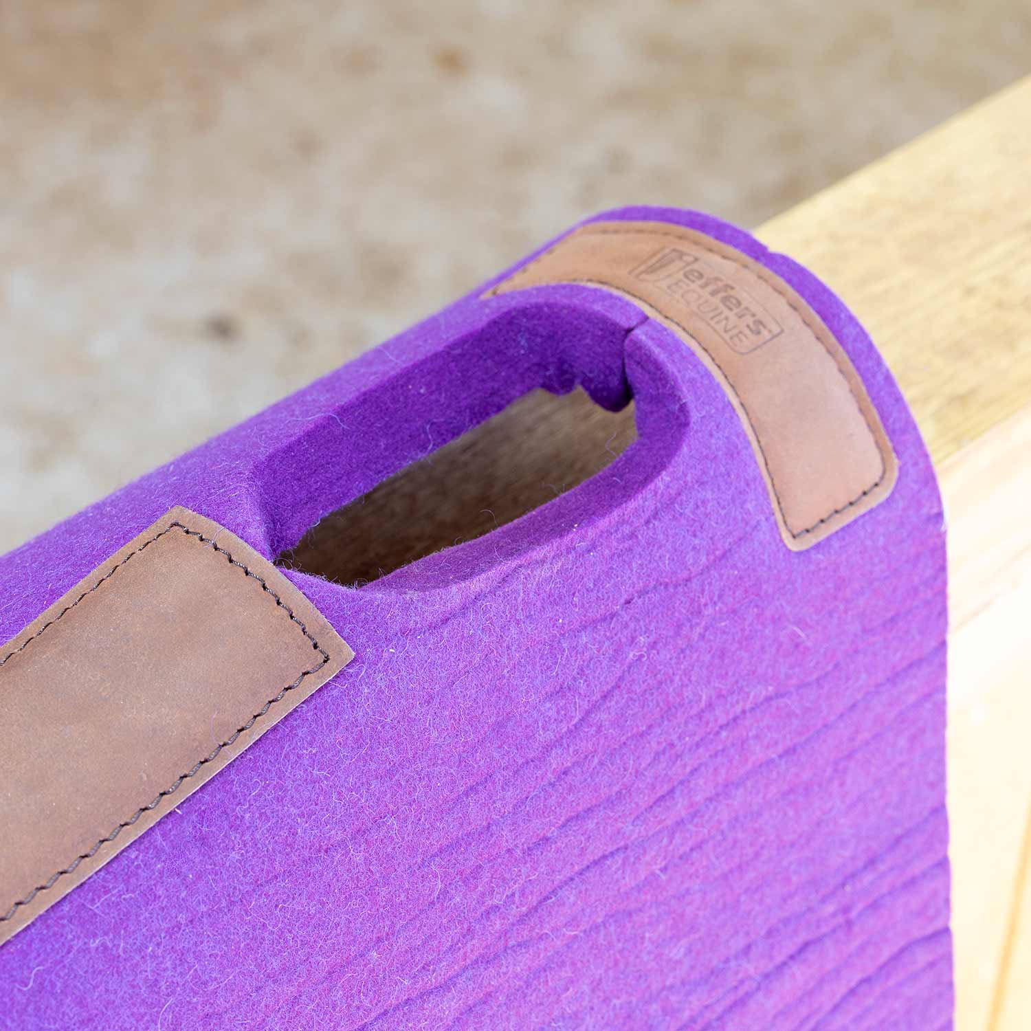 WoolLuxe 100% Wool Western Saddle Pad – Cushioned, Breathable, and Shock-Absorbing