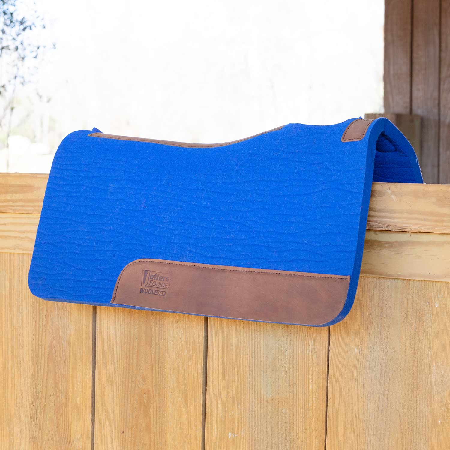 WoolLuxe 100% Wool Western Saddle Pad – Cushioned, Breathable, and Shock-Absorbing