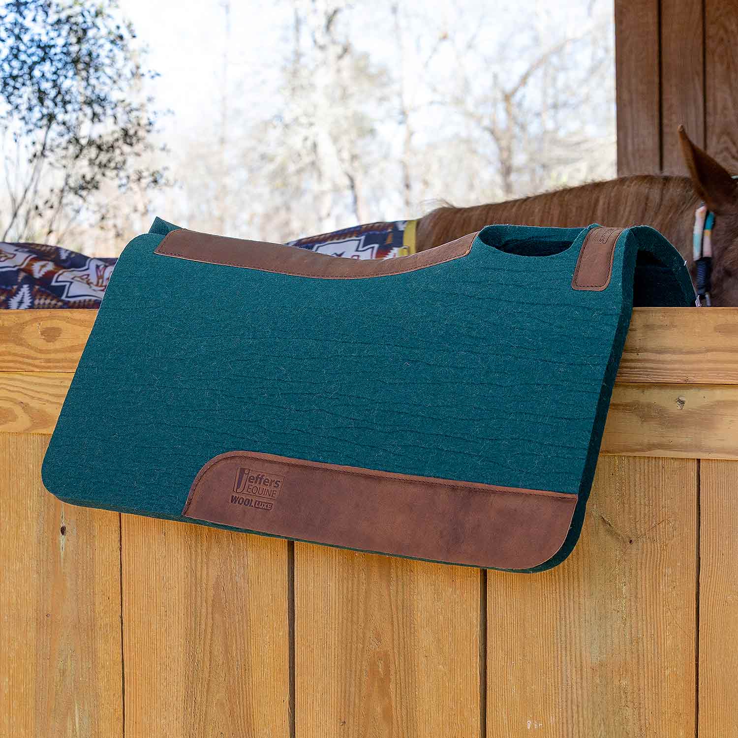 WoolLuxe 100% Wool Western Saddle Pad – Cushioned, Breathable, and Shock-Absorbing