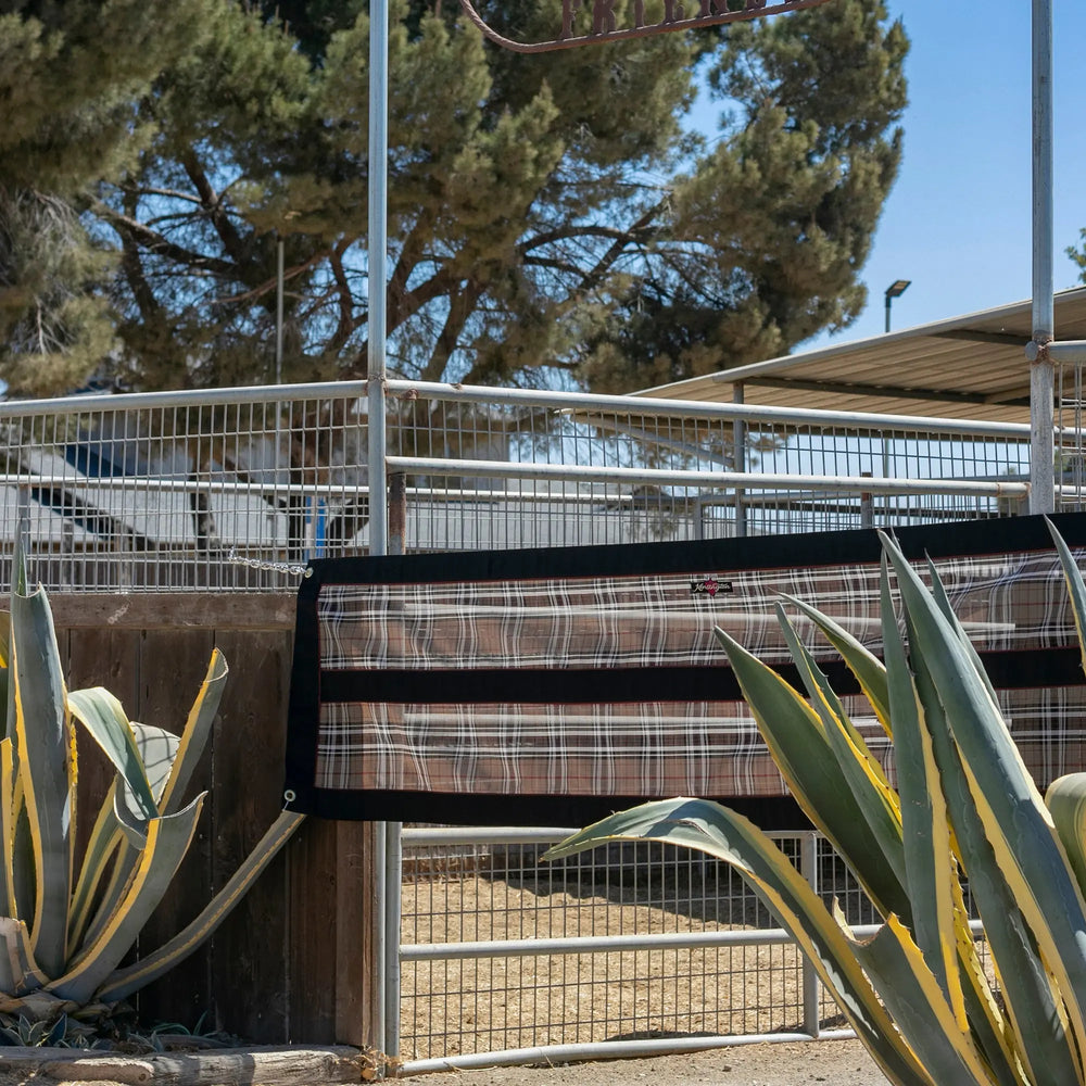 Aisle Guard with Hardware and Chain Sides - Equine Exchange Tack Shop