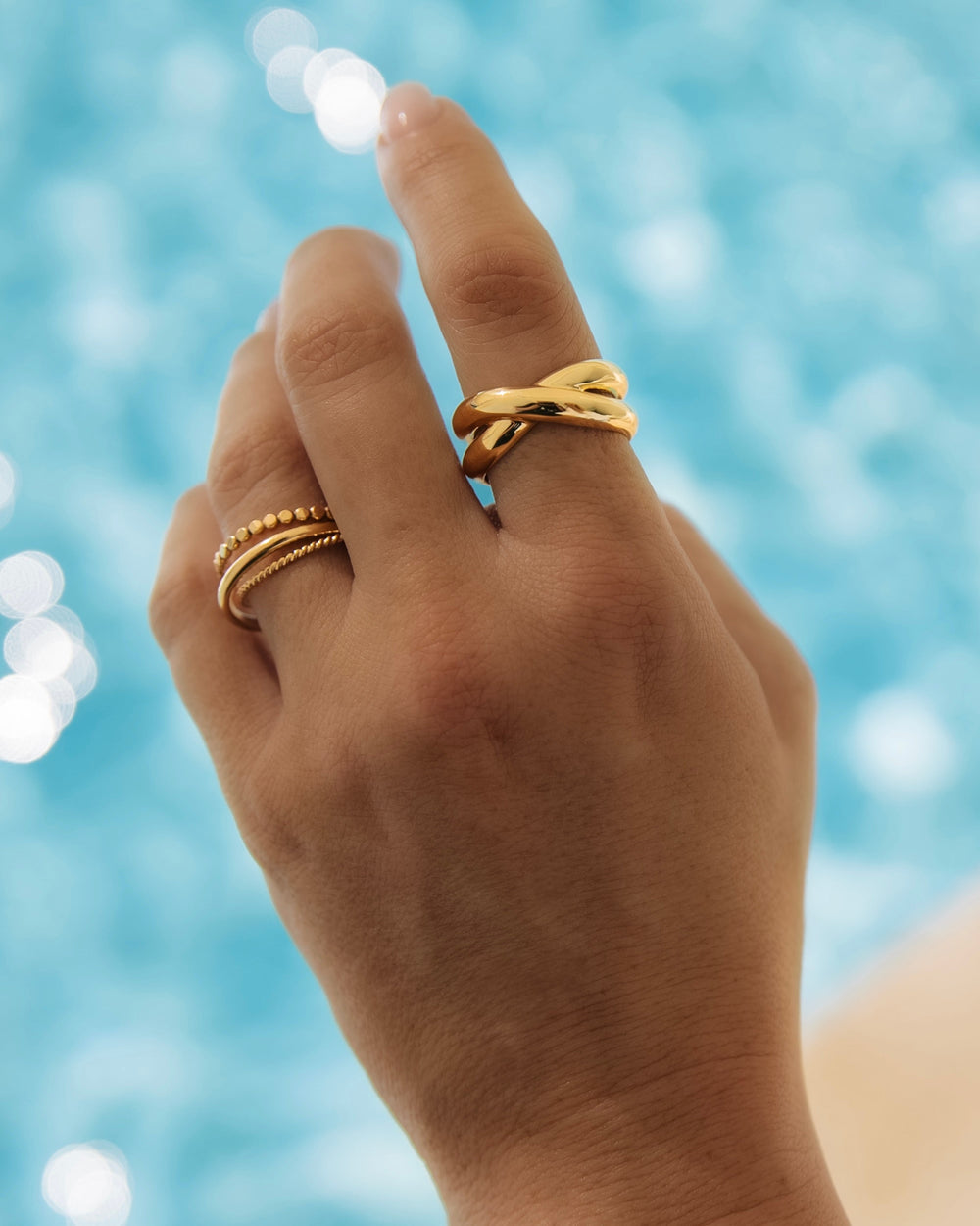 Le Twist Ring - Equine Exchange Tack Shop