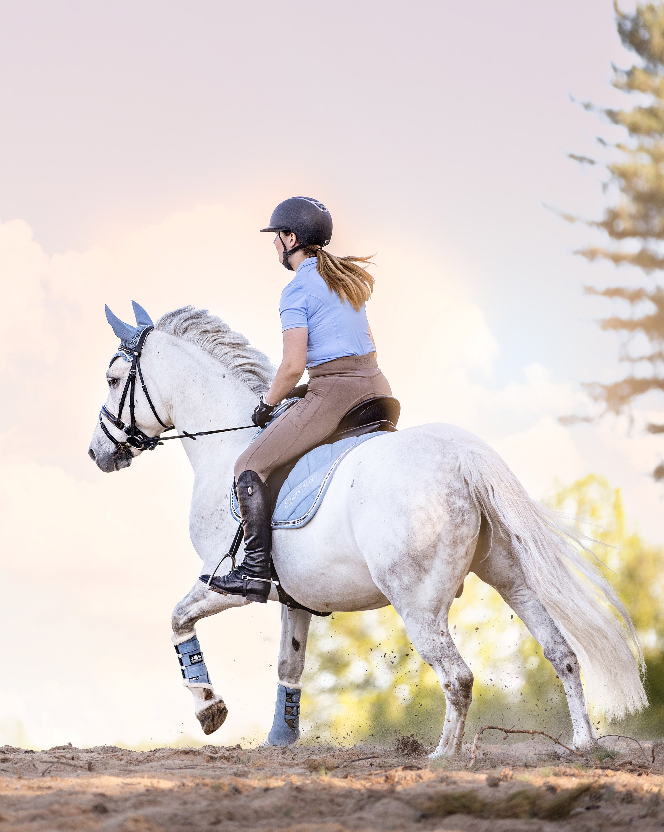 Moonstone Blue Saddle Pad Set - Equine Exchange Tack Shop