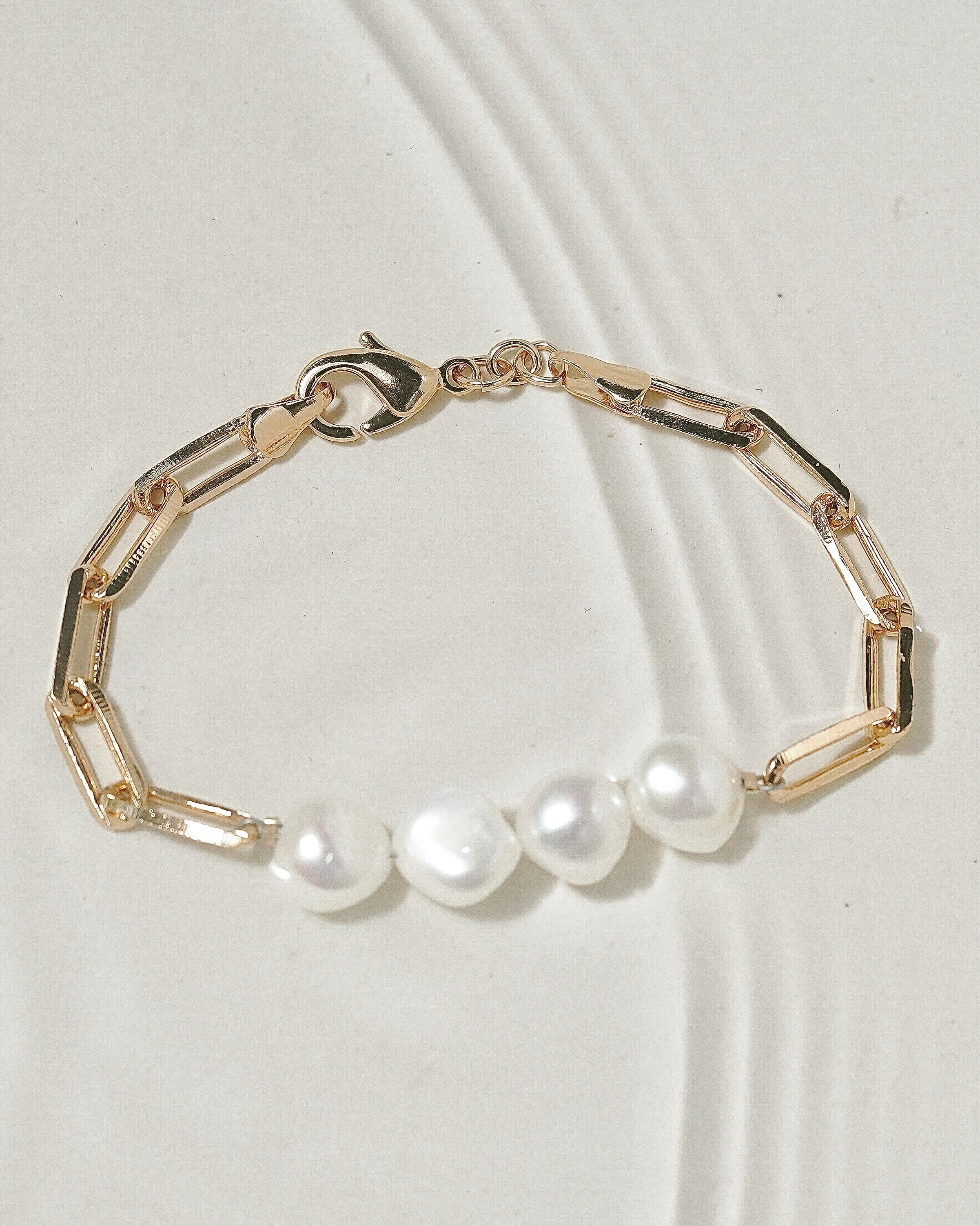 Chunky Pearl Bracelet