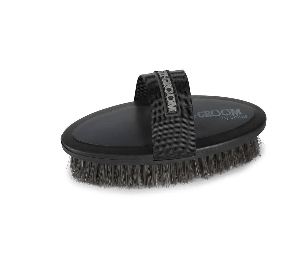 EZI-Groom Grip Body Brush - Equine Exchange Tack Shop