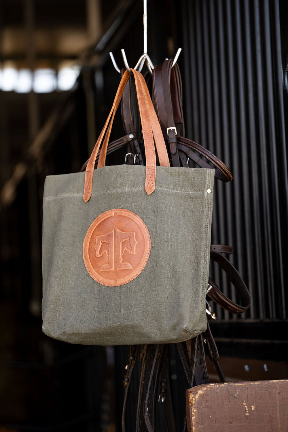 Tucker Tweed Barn Bag  