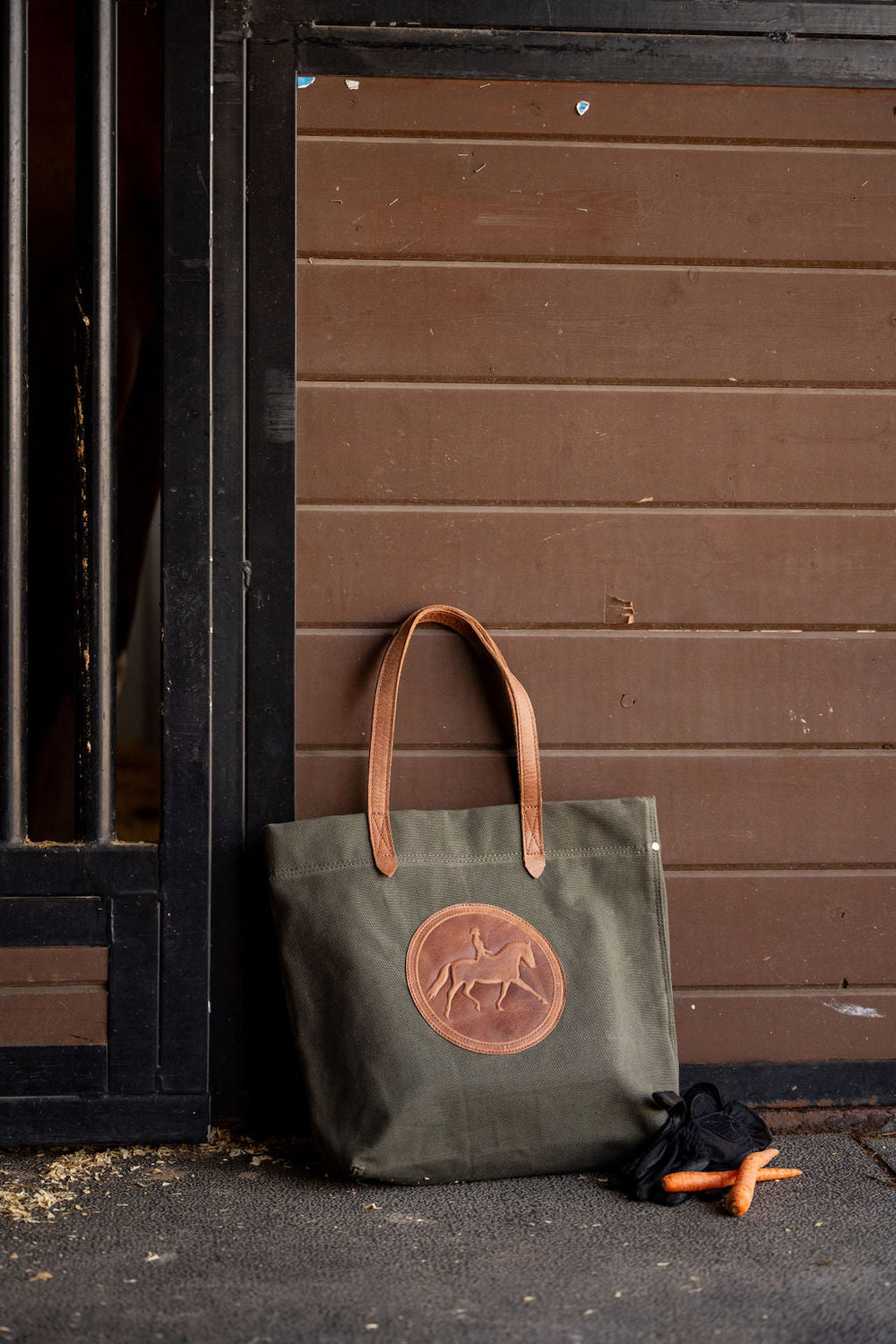 Tucker Tweed Barn Bag  